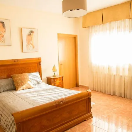 Casa vacanze Casa Bella Con Piscina Caldes De Montbui